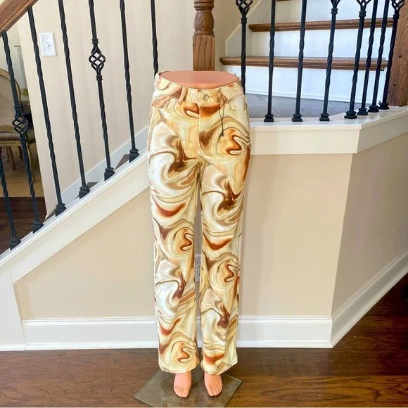 NWT ZARA Mid Rise Straight Leg Brown Swirl Jeans, size 0 - Picture 3 of 13